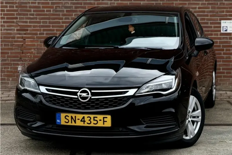 Opel Astra (2018)