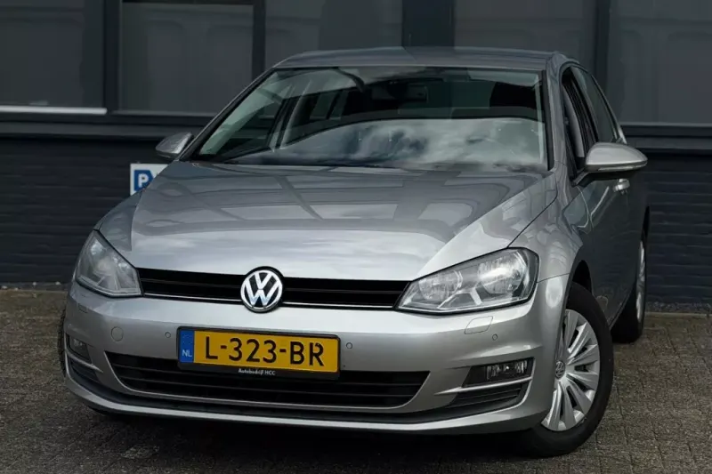 Volkswagen Golf (2013)