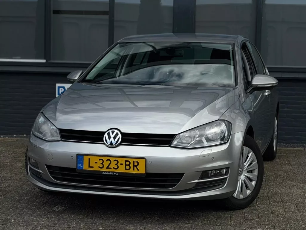 Volkswagen Golf (2013) — foto 1