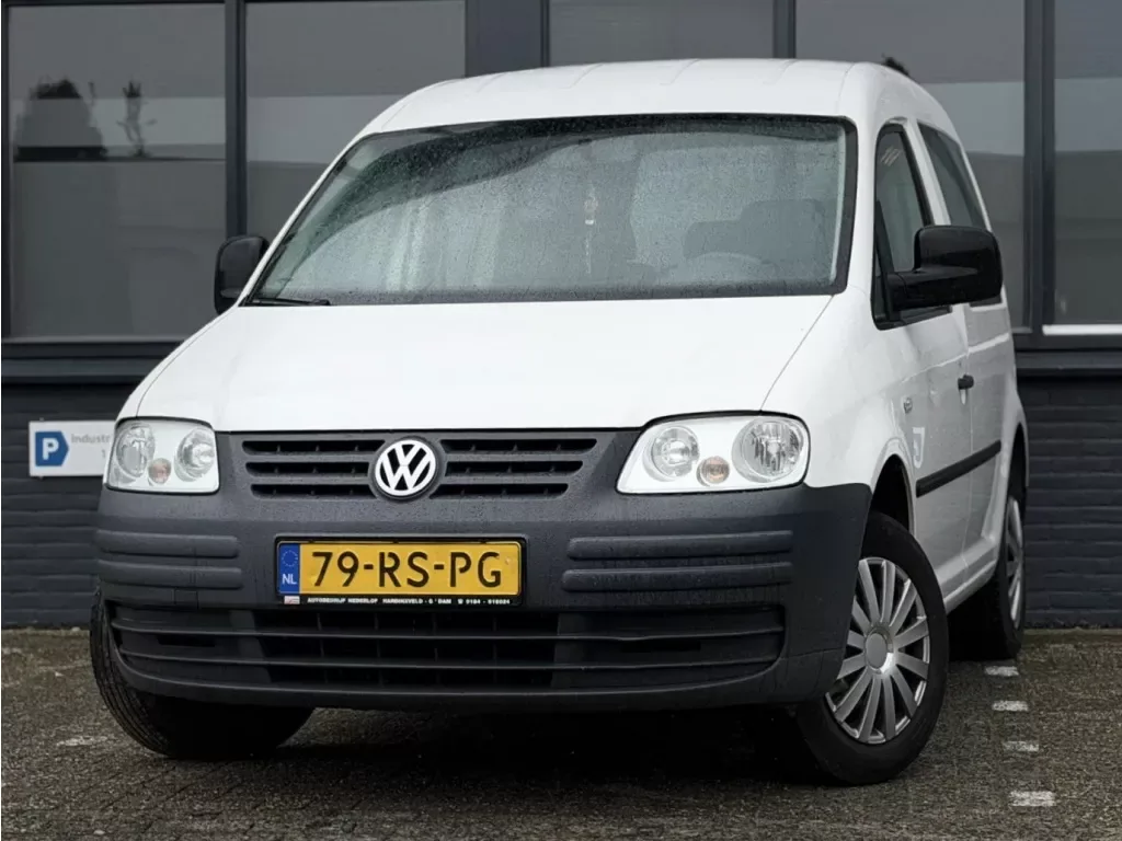 Volkswagen Caddy (2005) — foto 1