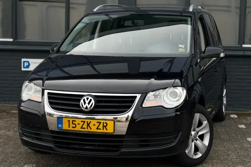Volkswagen Touran (2008)
