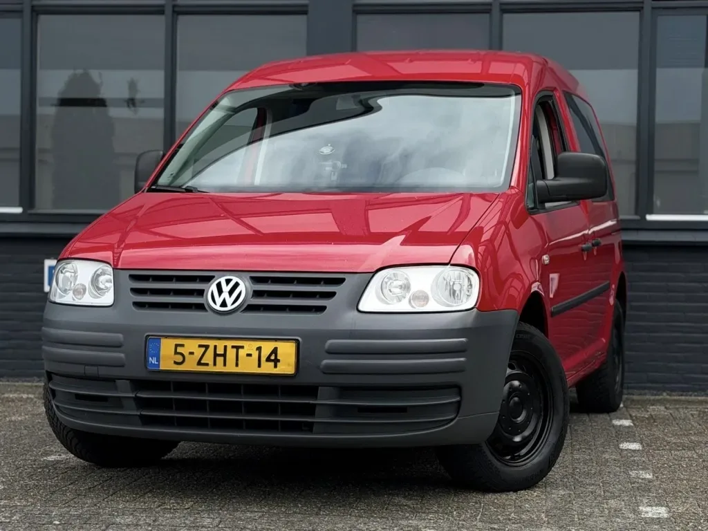 Volkswagen Caddy (2009) — foto 1