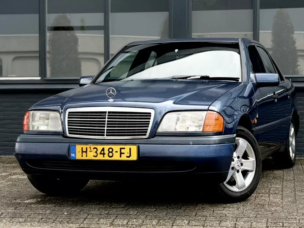 Mercedes-Benz C-Klasse (1994) — foto 1