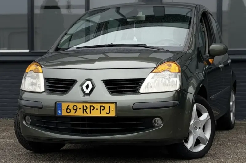 Renault Modus (2005)
