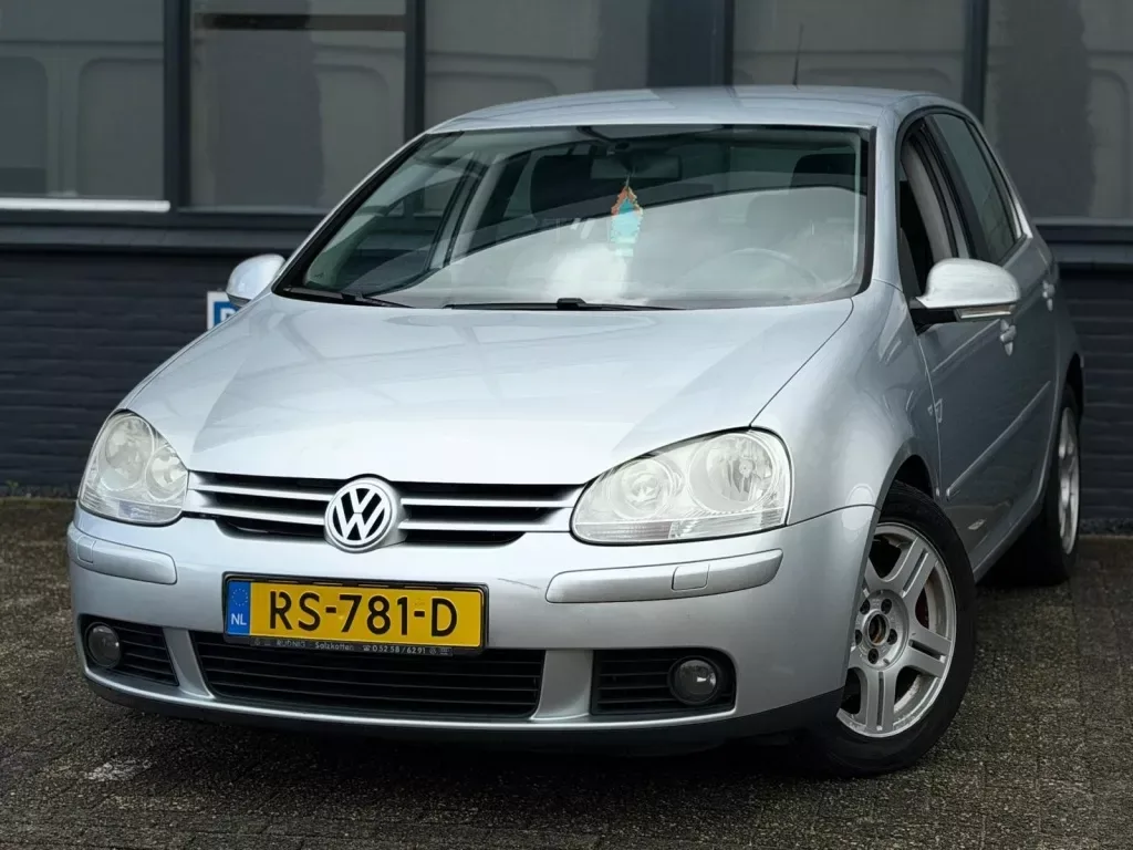 Volkswagen Golf (2006) — foto 1
