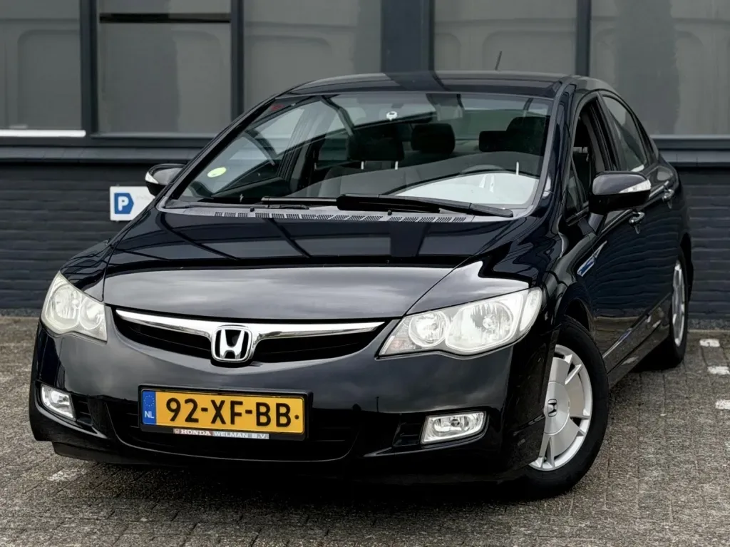 Honda Civic (2007) — foto 1