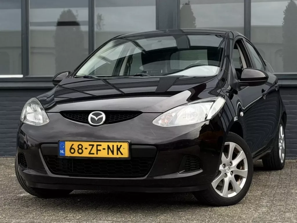 Mazda 2 (2008) — foto 1