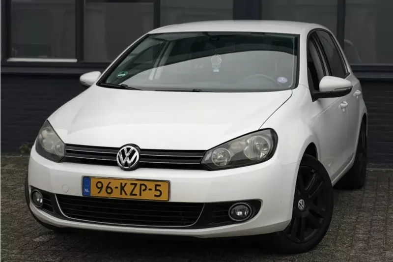 Volkswagen Golf (2010)