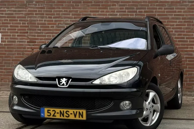 Peugeot 206 (2004)
