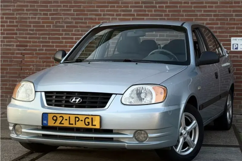 Hyundai Accent (2003)