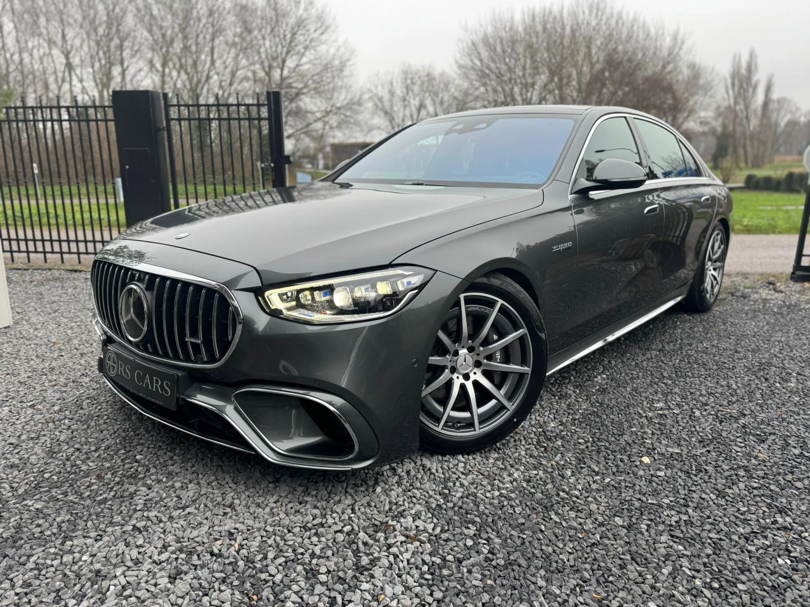 Mercedes-Benz S-Klasse (2023) — foto 1
