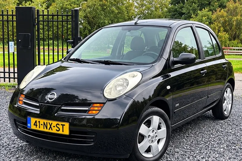 Nissan Micra (2004)