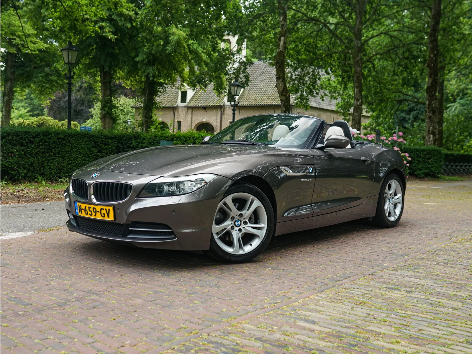 BMW Z4 (2010) — foto 1