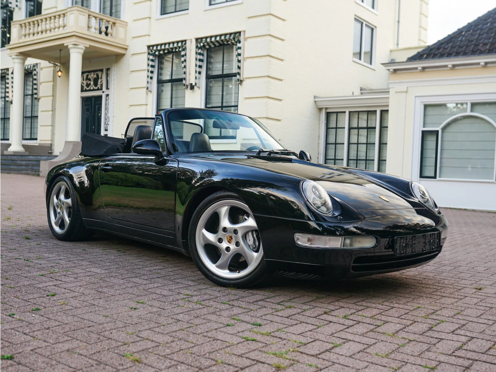 Porsche 911 (1995) — foto 1