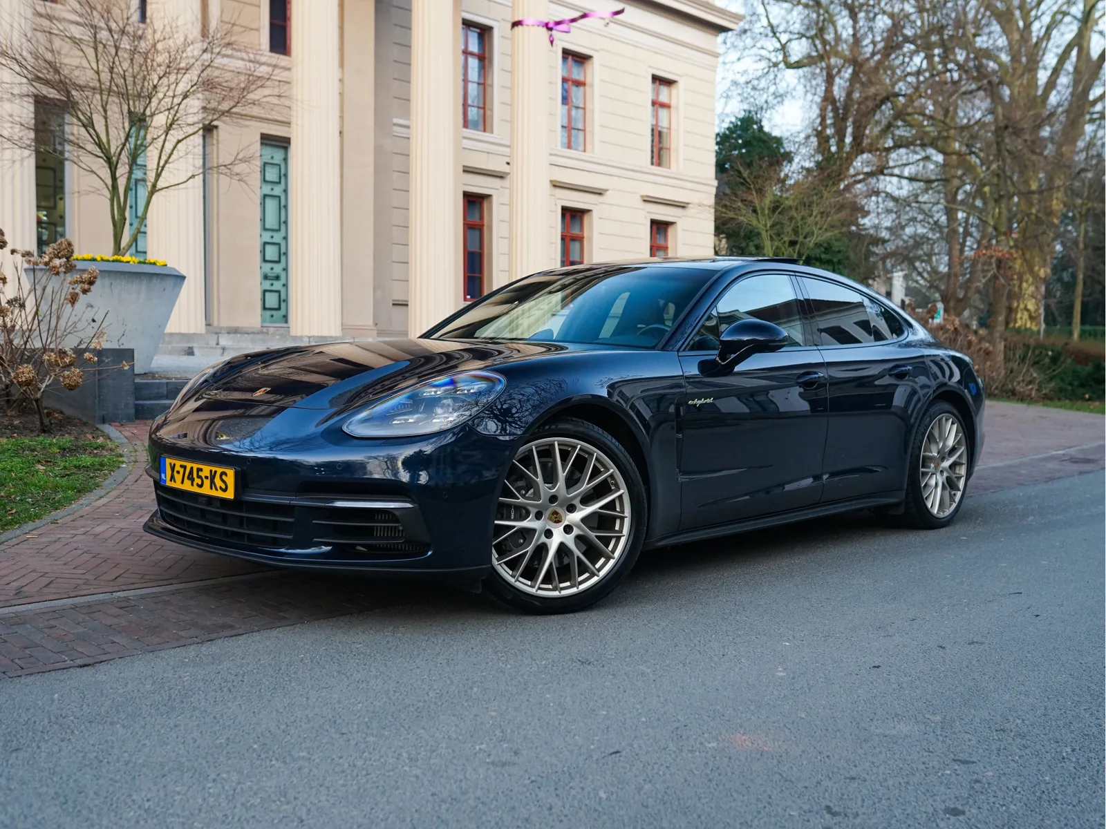 Porsche Panamera (2020) — foto 1