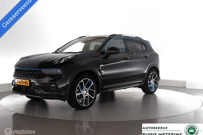 Lynk & Co 01 (2023)