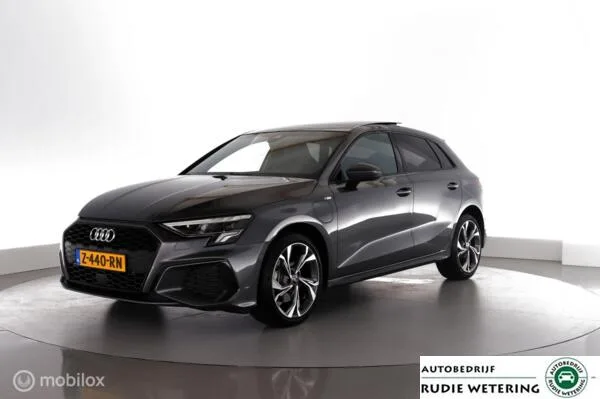 Audi A3 (2024) — foto 1
