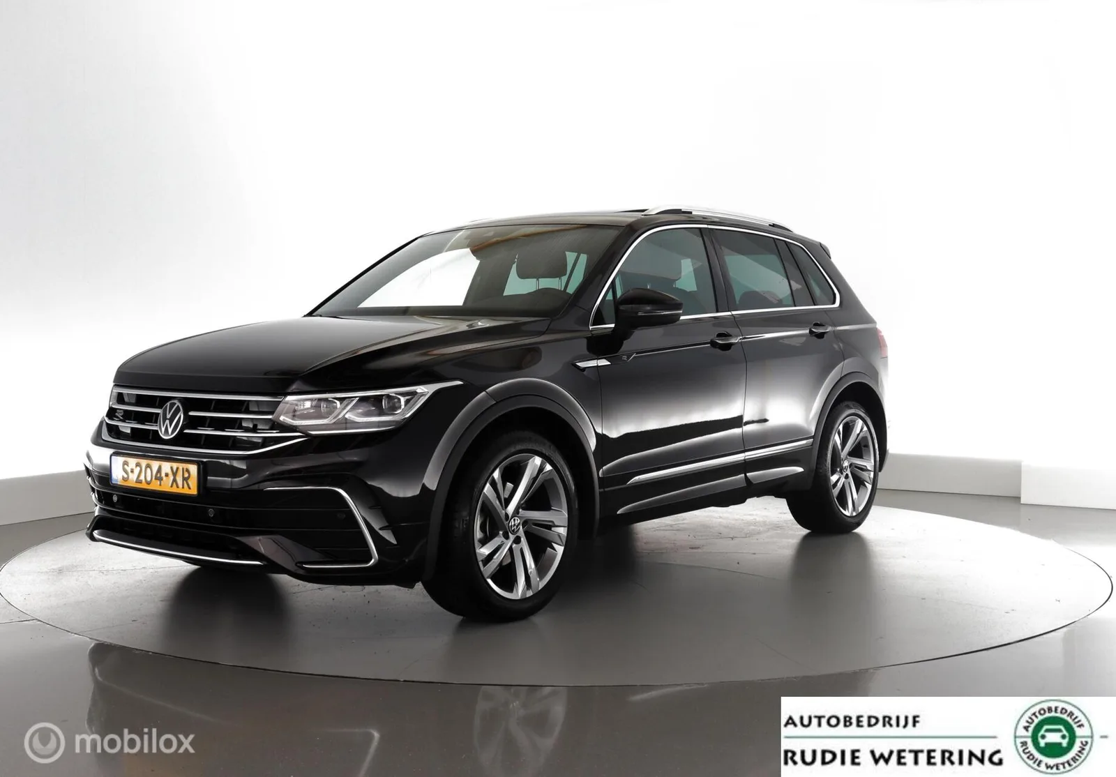 Volkswagen Tiguan (2023) — foto 1