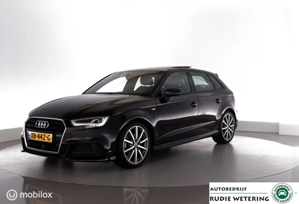 Audi A3 (2018) — foto 1