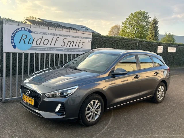 Hyundai i30 (2017) — foto 1