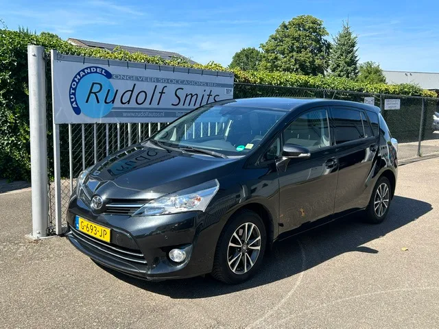 Toyota Verso (2014) — foto 1