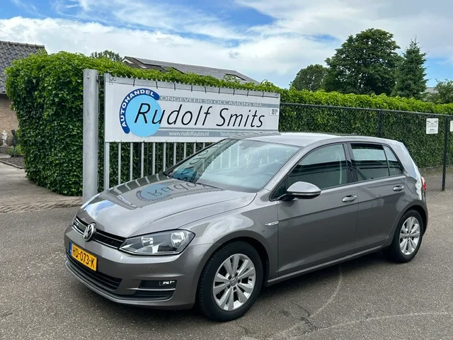 Volkswagen Golf (2015) — foto 1
