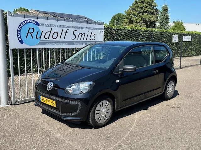 Volkswagen Up! (2012) — foto 1