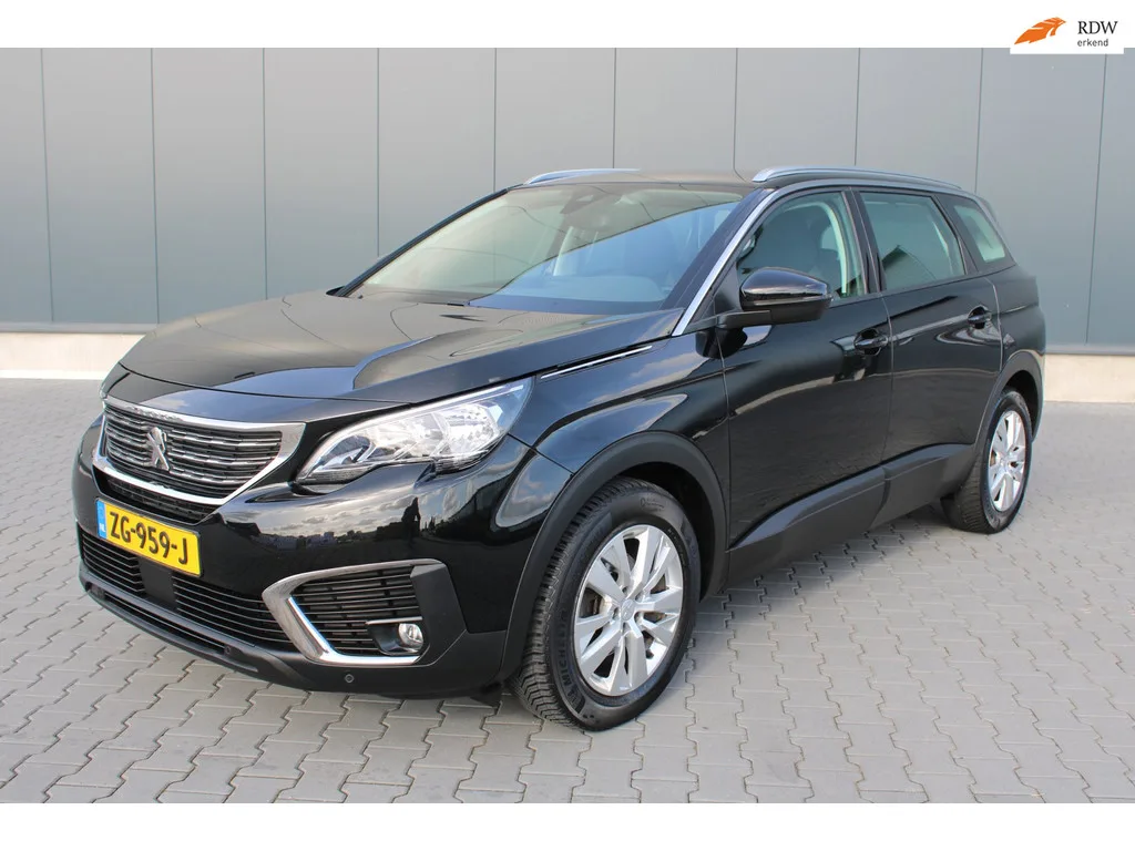 Peugeot 5008 (2018) — foto 1