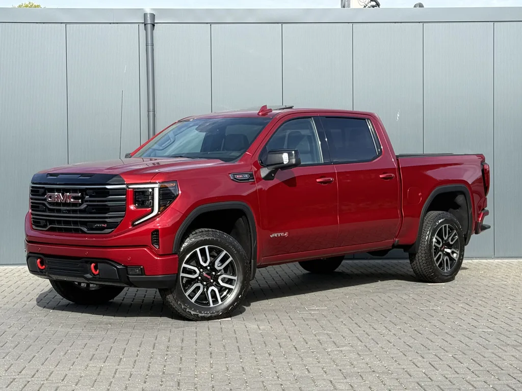 GMC Sierra (2024) — foto 1