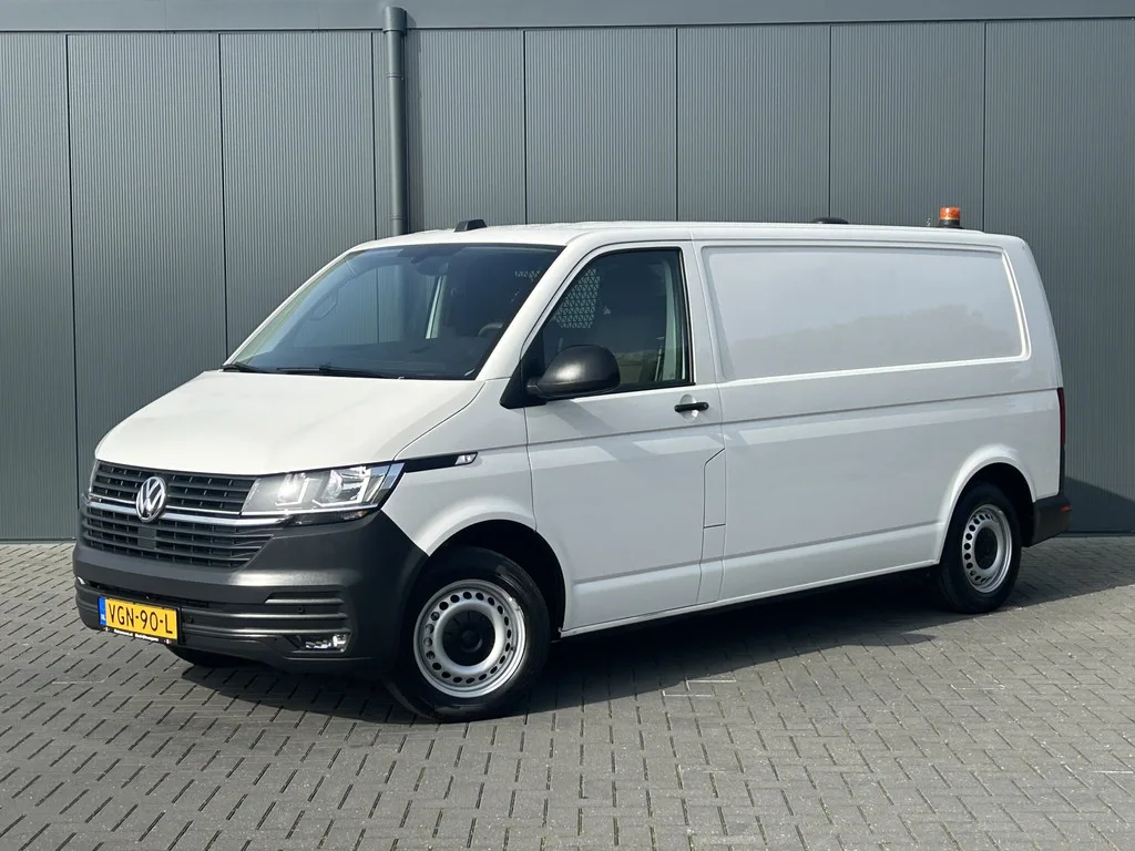 Volkswagen Transporter (2020) — foto 1
