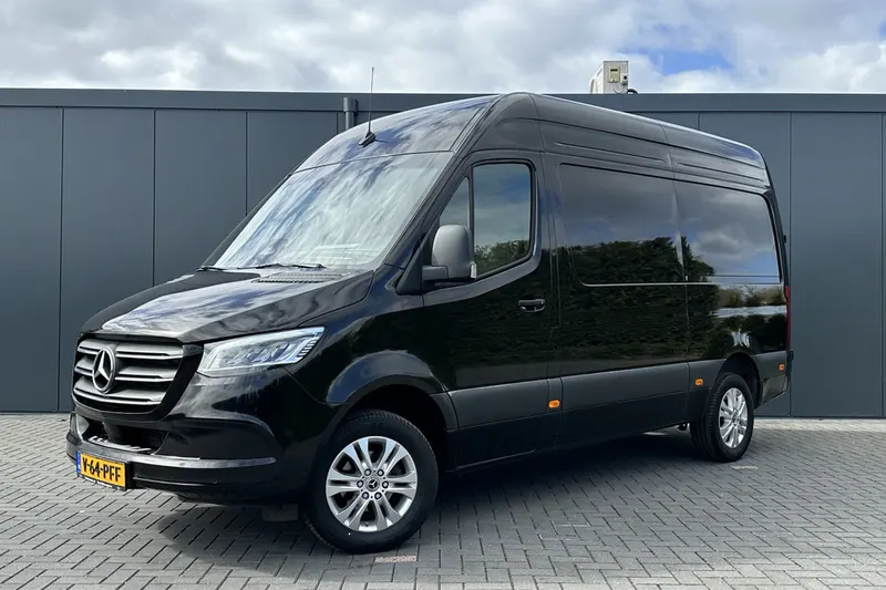 Mercedes-Benz Sprinter (2024)