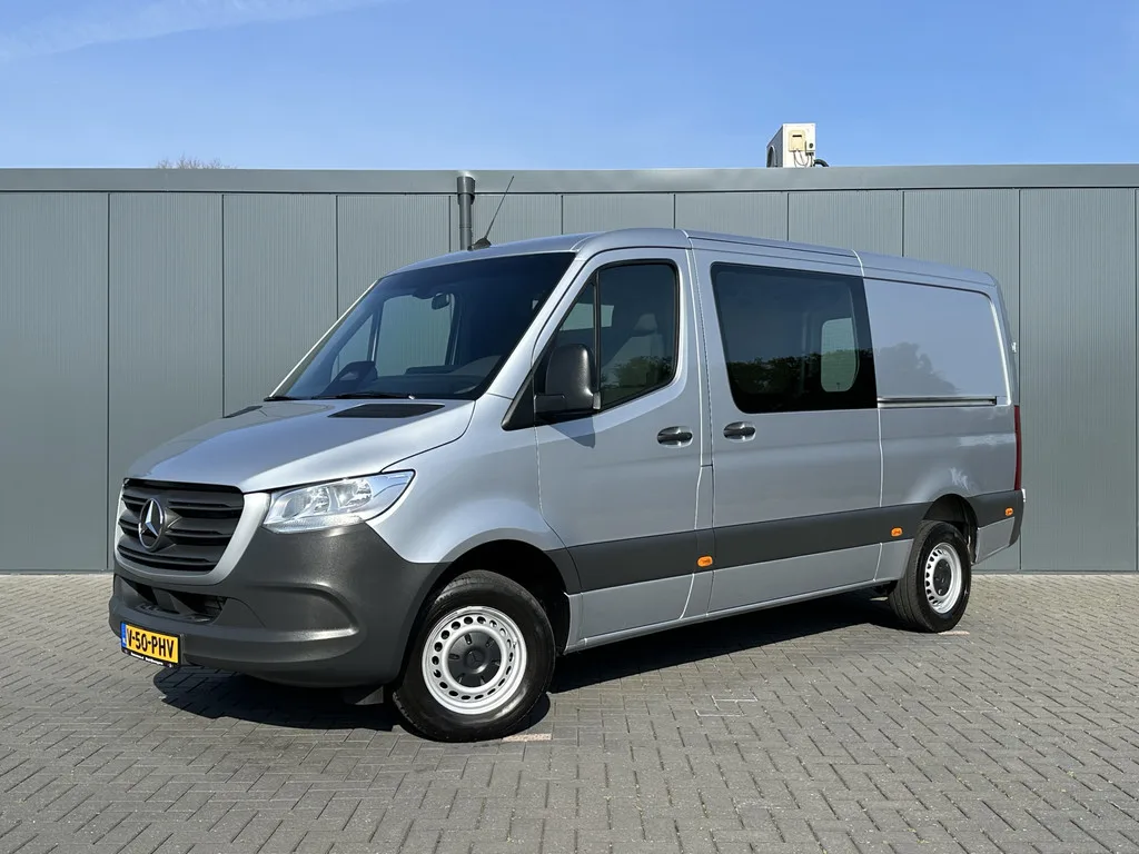 Mercedes-Benz Sprinter (2024) — foto 1