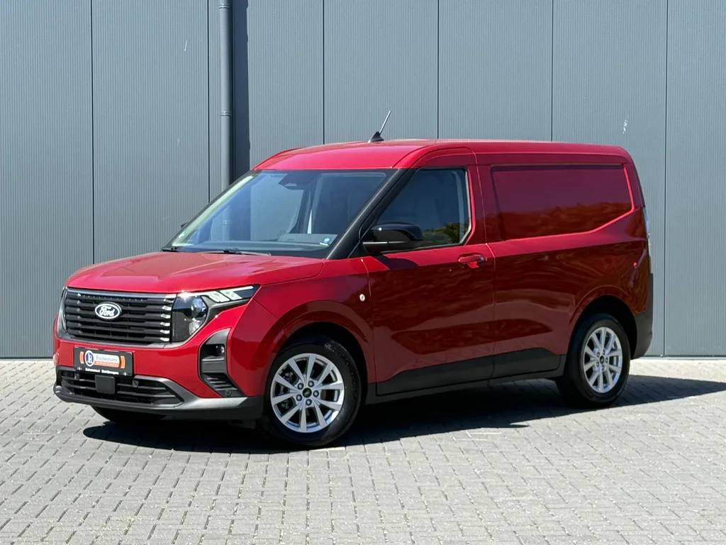 Ford Transit (2023) — foto 1