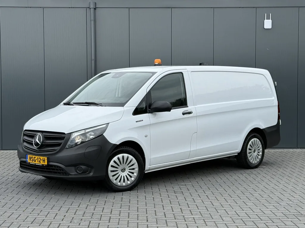 Mercedes-Benz eVito (2023) — foto 1