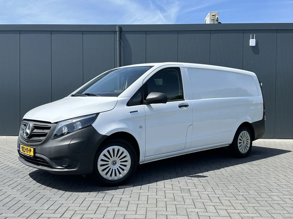 Mercedes-Benz eVito (2023) — foto 1