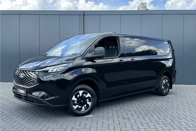 Ford E-Transit (2026)