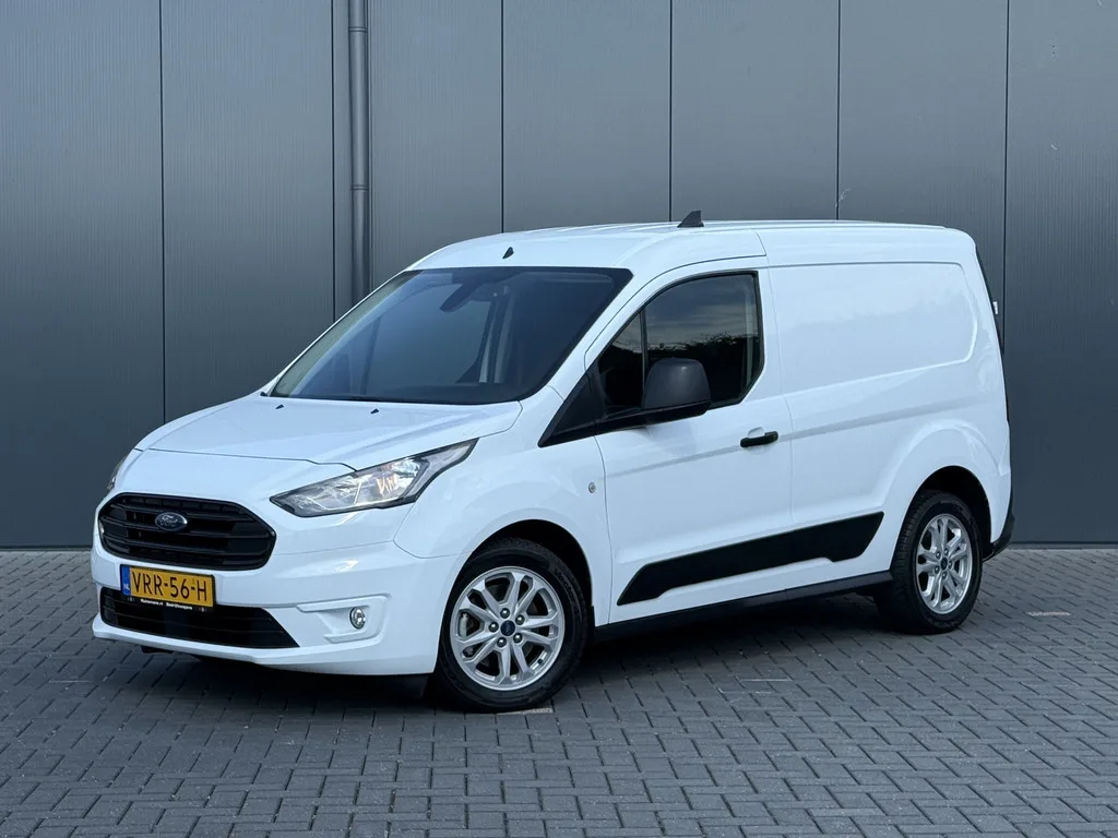 Ford Transit (2022) — foto 1