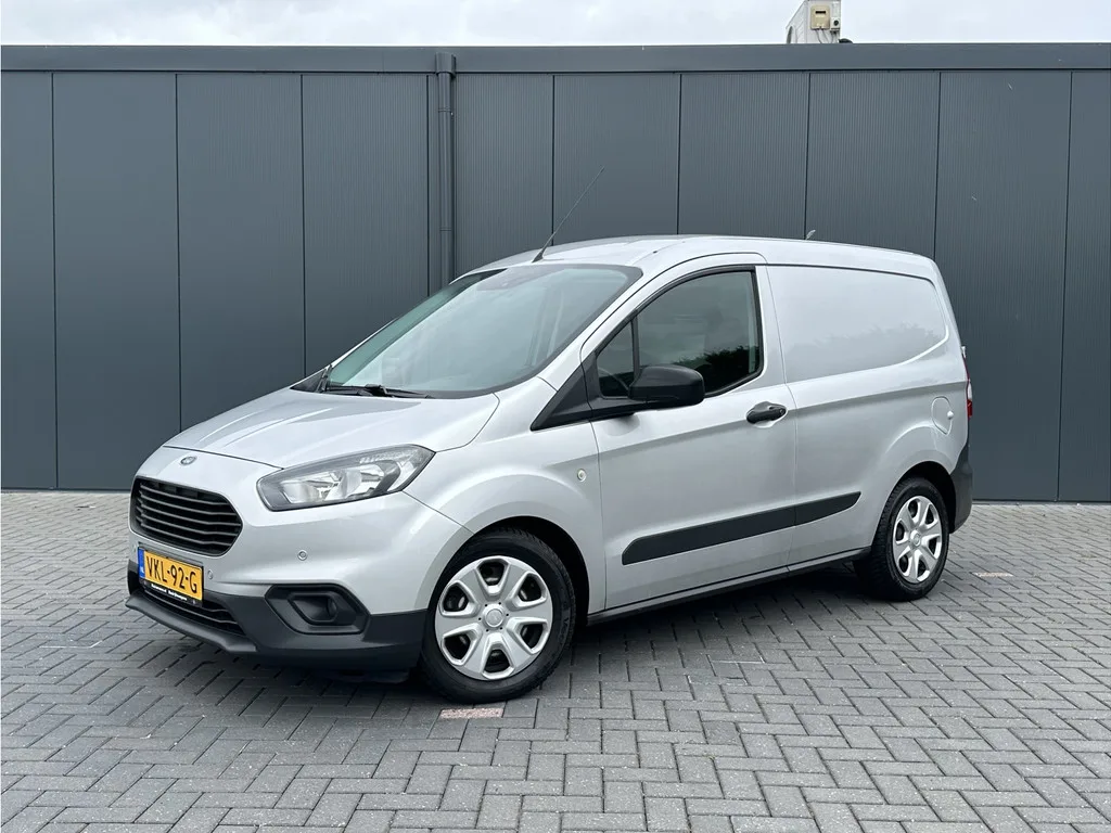 Ford Transit (2021) — foto 1