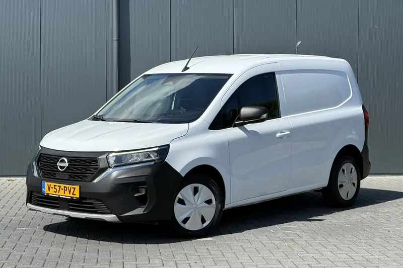 Nissan Townstar (2023)