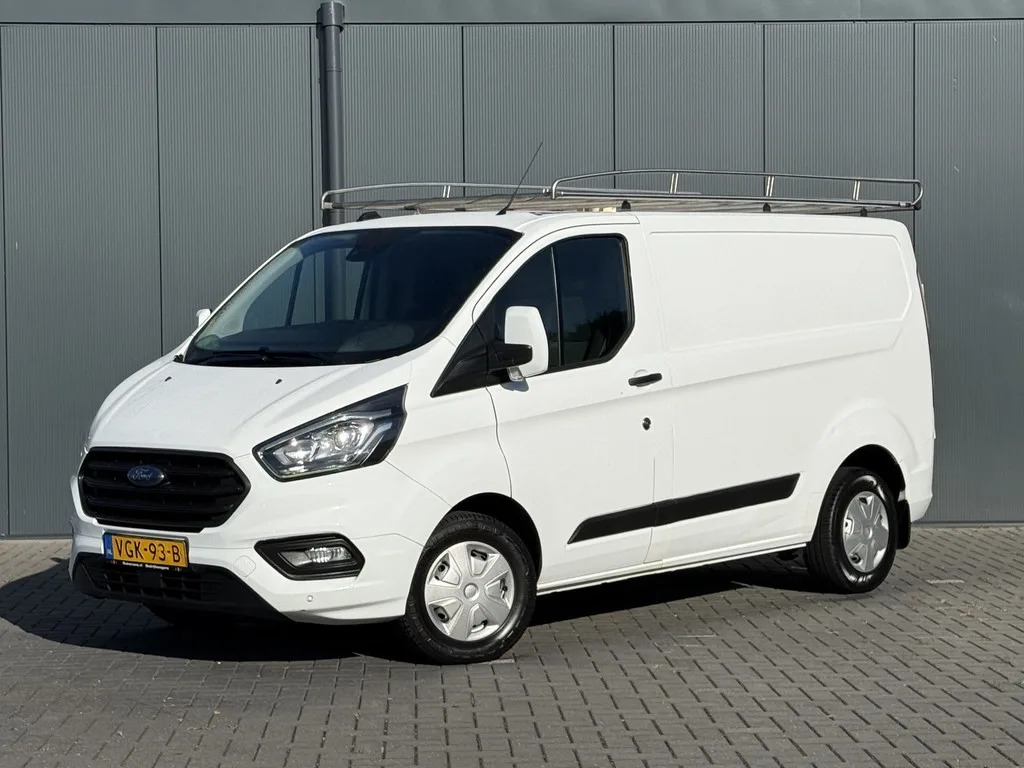 Ford Transit (2020) — foto 1