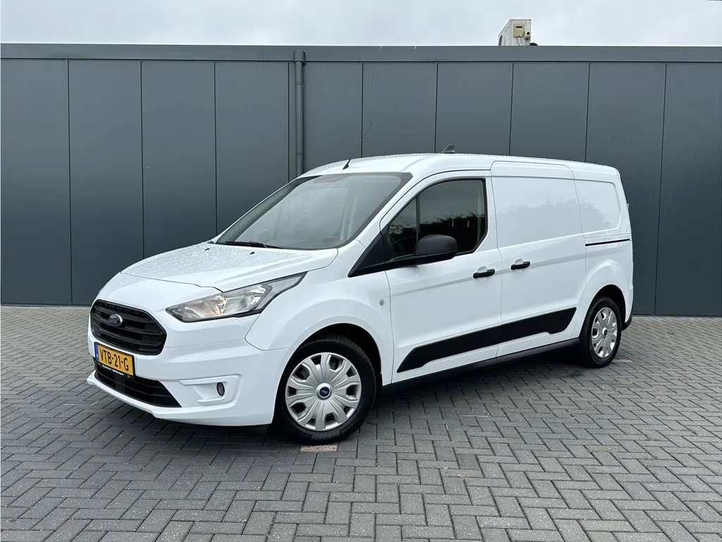 Ford Transit (2022) — foto 1