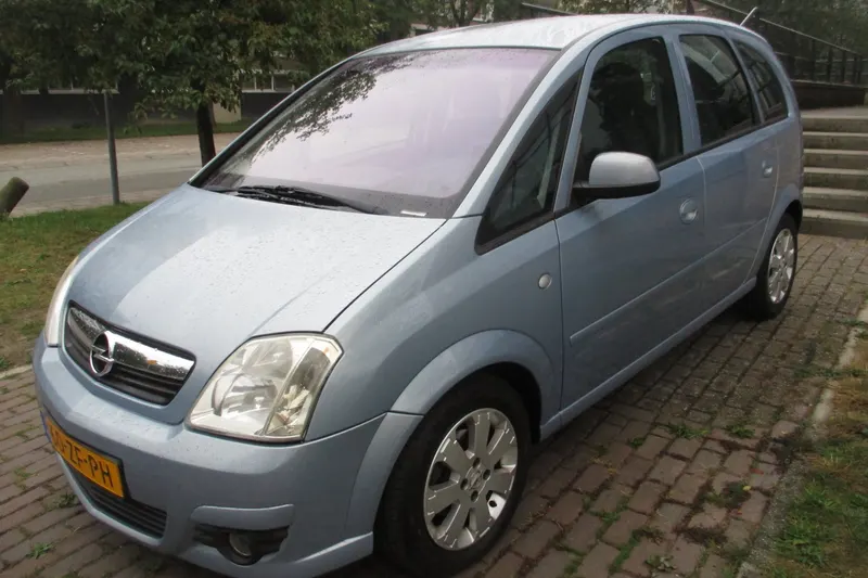 Opel Meriva (2008)