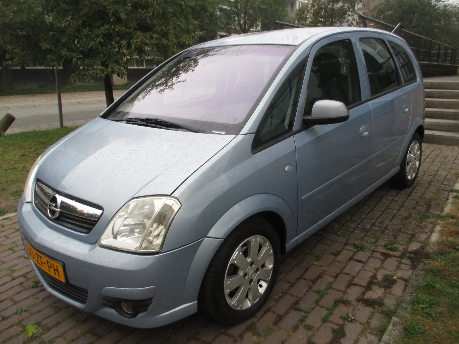Opel Meriva (2008) — foto 1