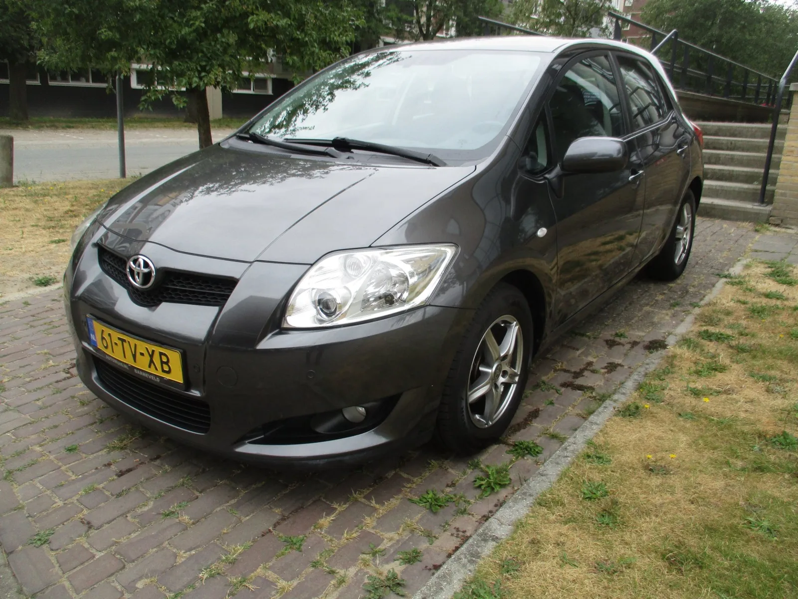 Toyota Auris (2007) — foto 1