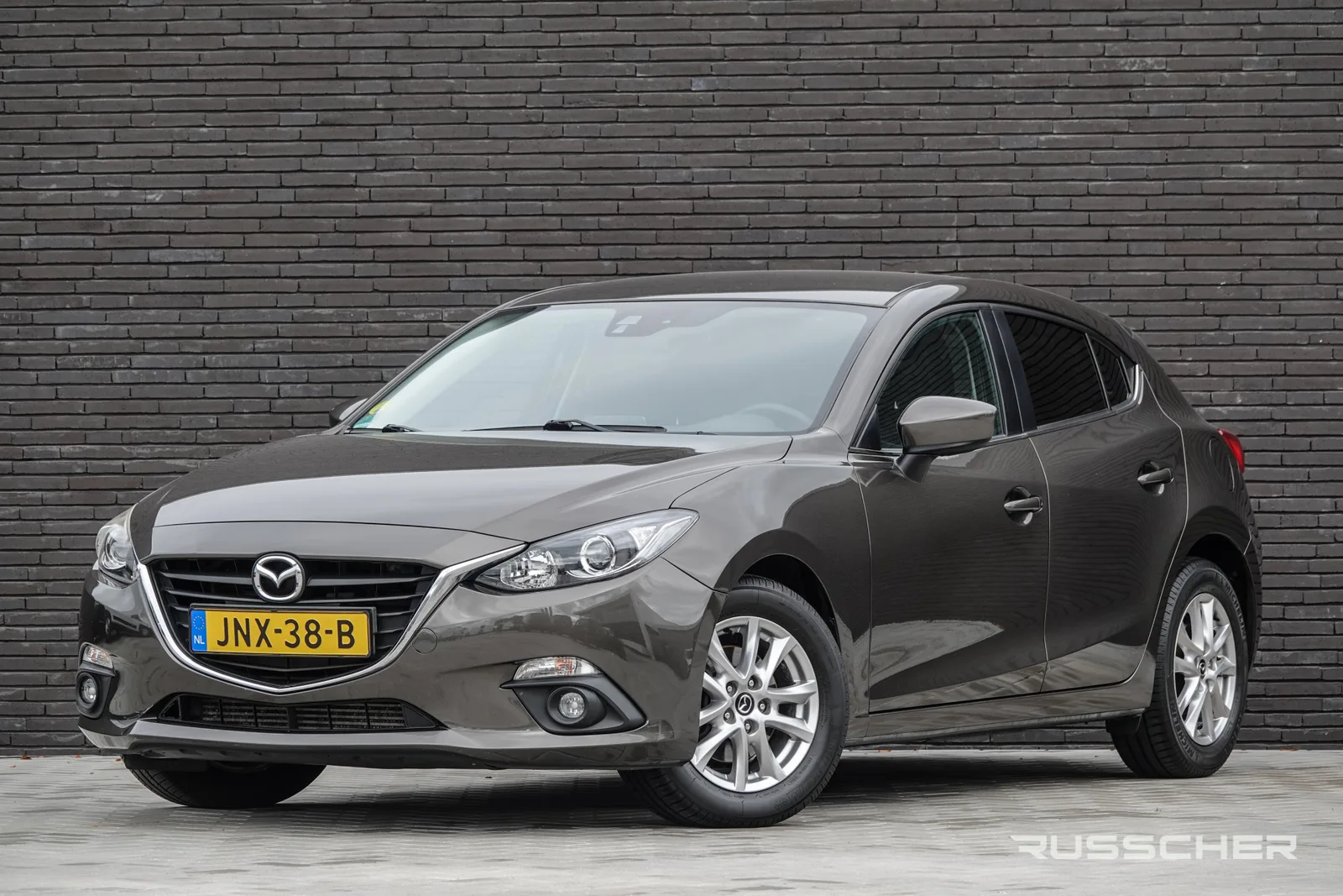 Mazda 3 (2015) — foto 1