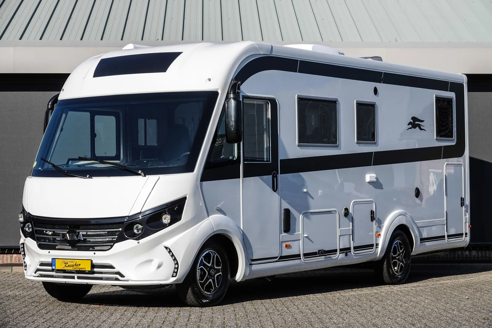 Laika Ecovip (2024) — foto 1