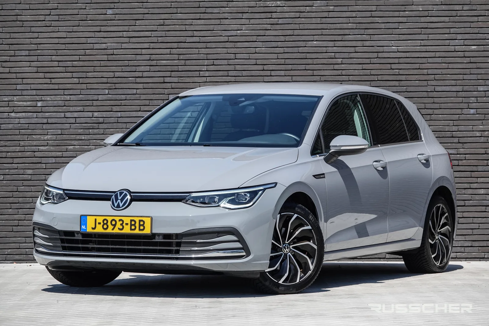Volkswagen Golf (2020) — foto 1