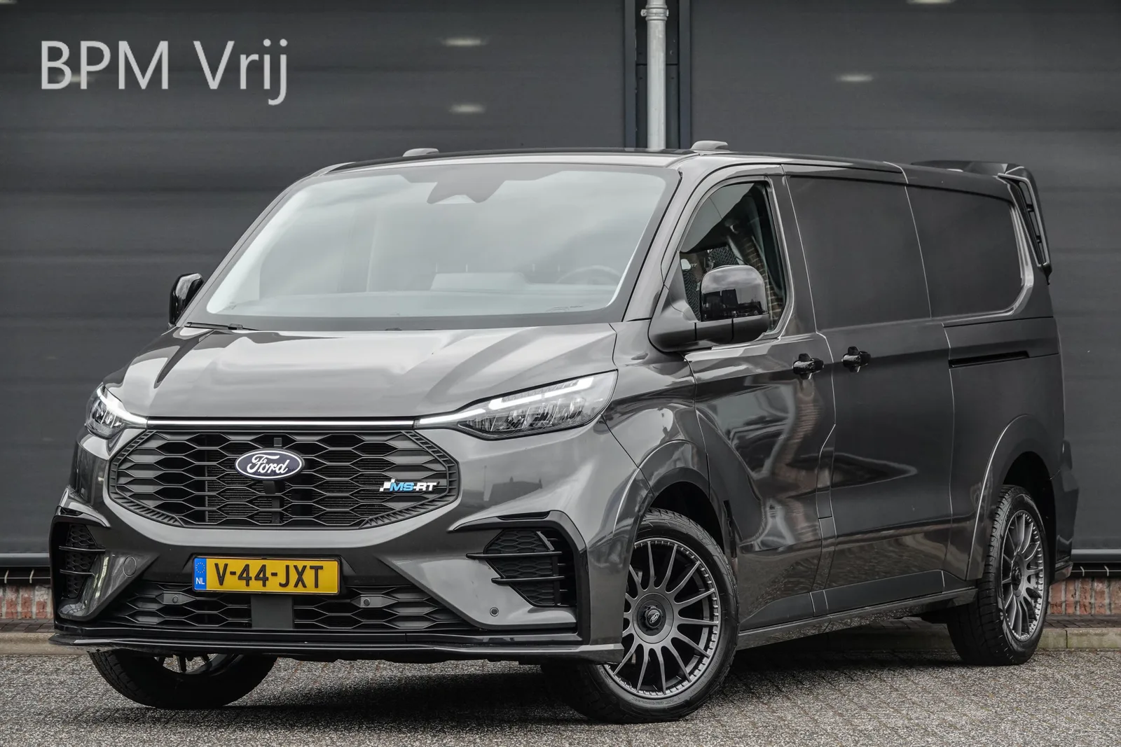 Ford Transit (2024) — foto 1