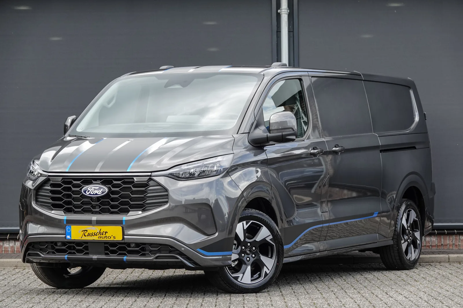 Ford Transit (2025) — foto 1