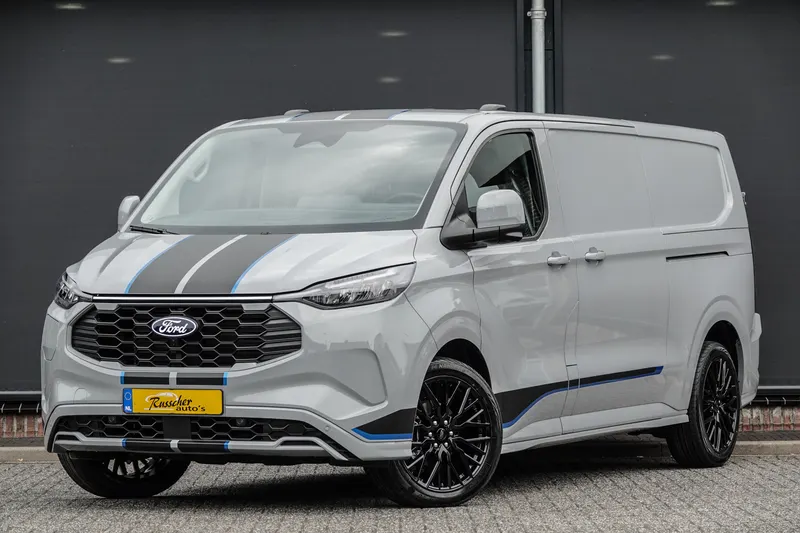 Ford Transit (2025)